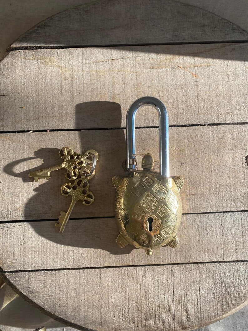 Brass Turtle Gate Lock W/ 2 Brass Keys - Etsy