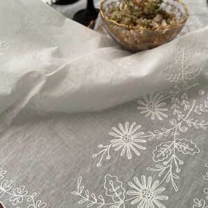 68"x 108" Swiss Tambour Lace Tablecloth ~ image 8