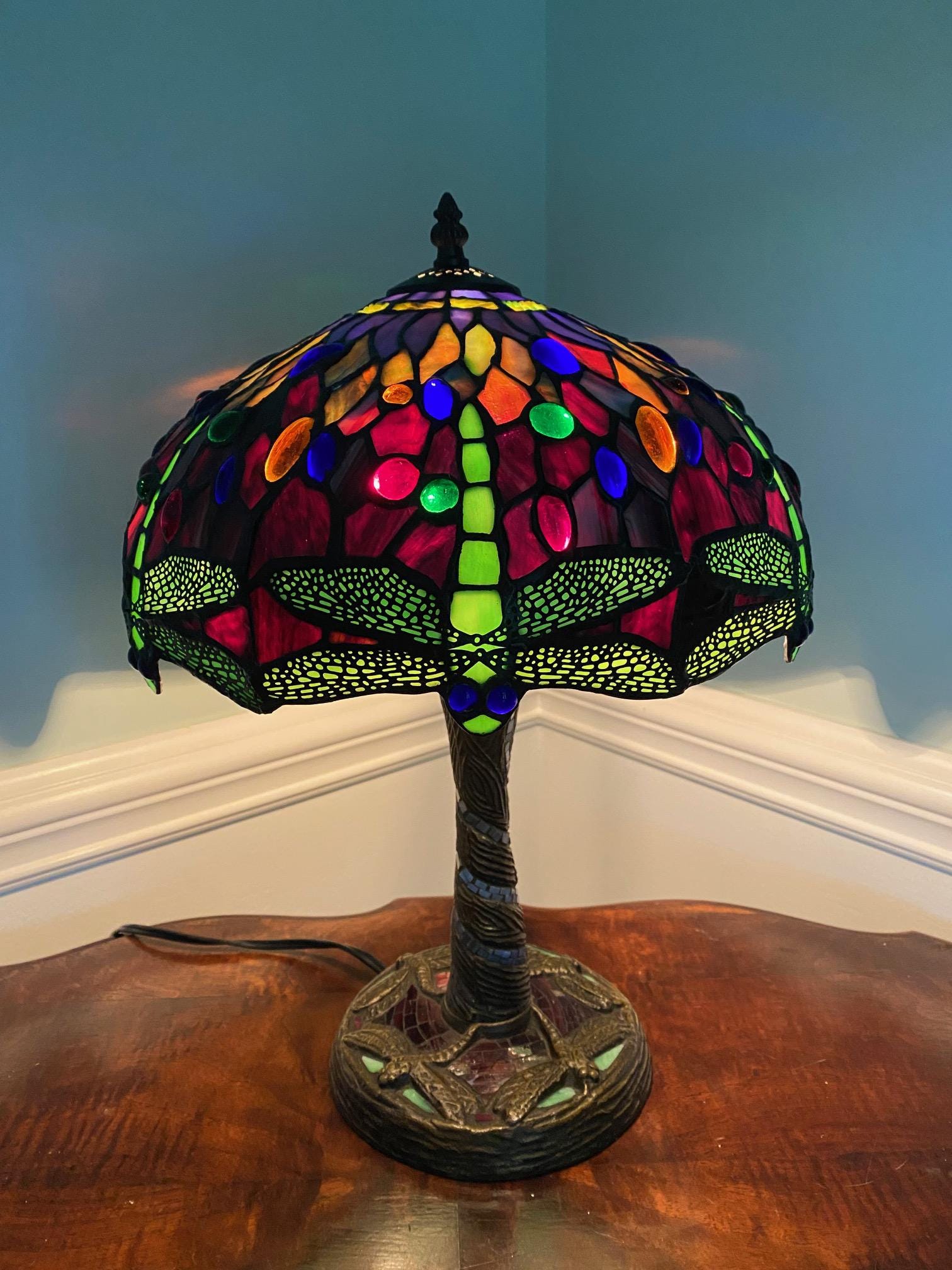 Vintage Glasmalerei "Libelle" Akzentlampe