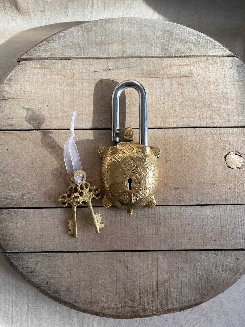 Brass Turtle Gate Lock W/ 2 Brass Keys - Etsy