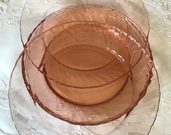8 3/4&quot; Arcoroc Pink Dinner Plates- Set of 4