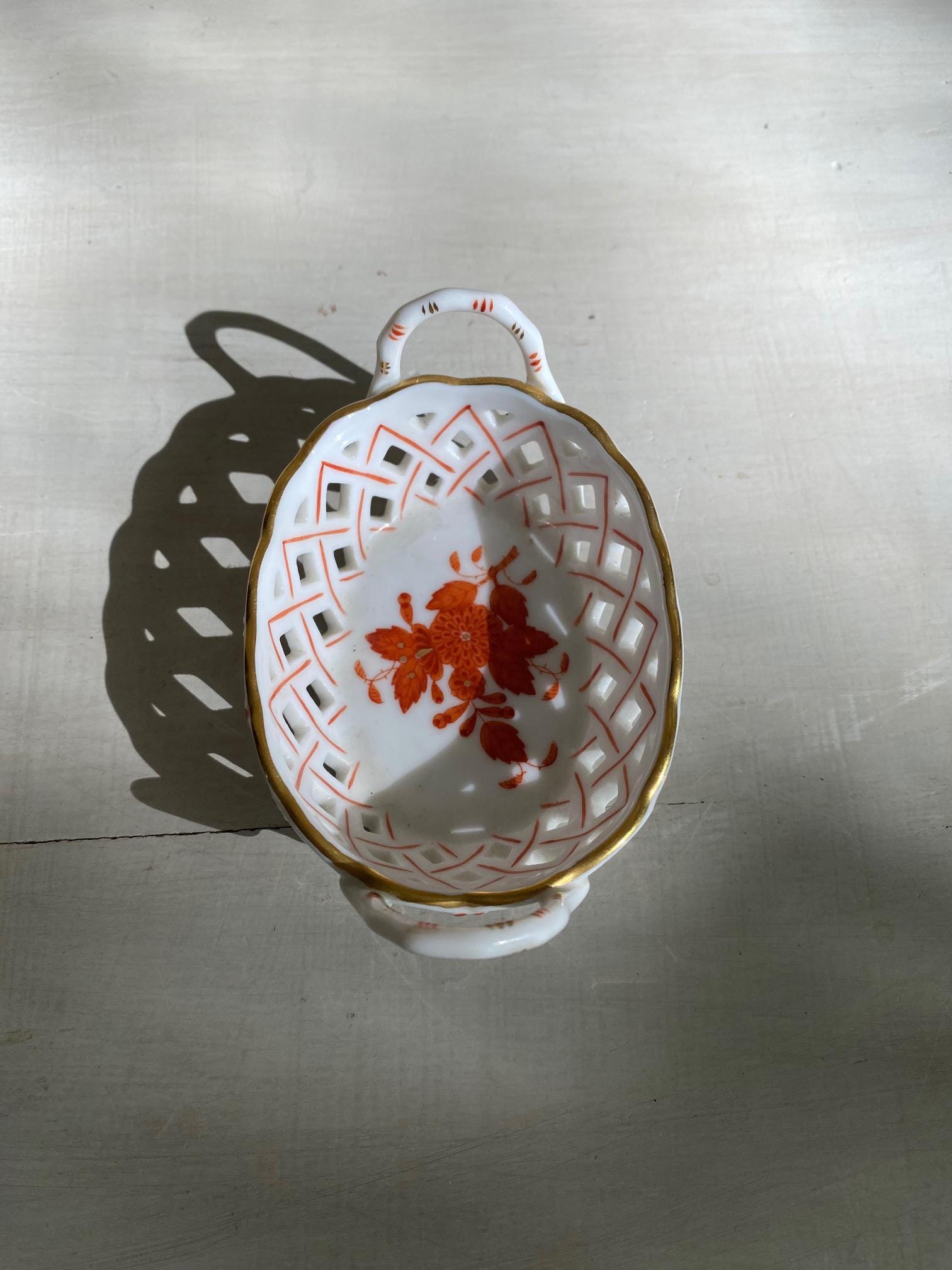 ヘレンドのオープンウィーブバスケット - Etsy 日本