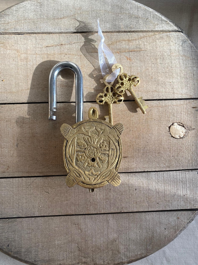 Brass Turtle Gate Lock W/ 2 Brass Keys - Etsy