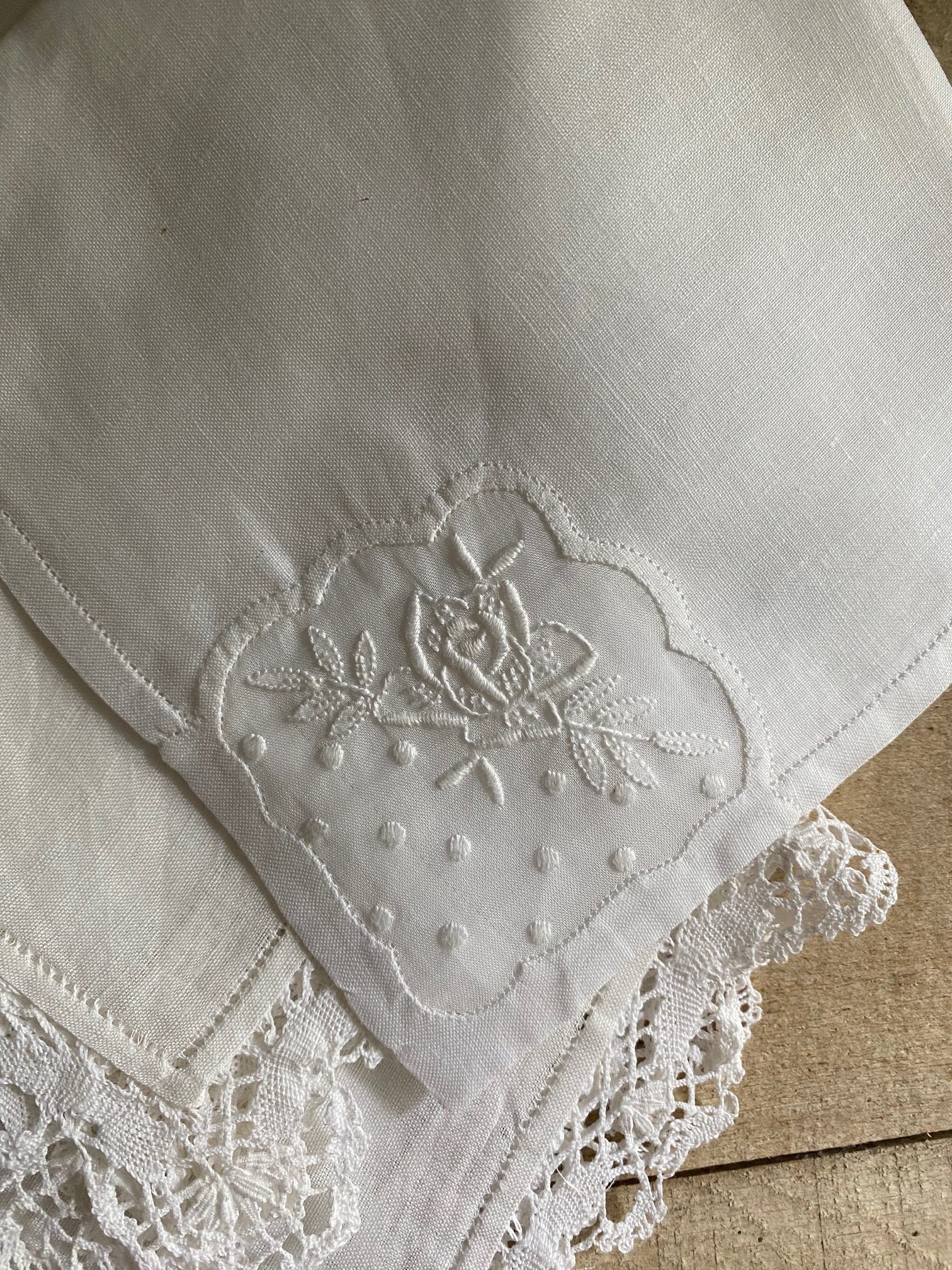 Vintage Linen Embroidery & Lace Handkerchiefs ( Set of 3) - Etsy