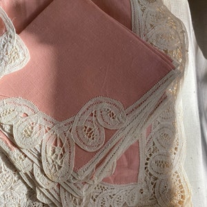 Vintage Pink Linen & Brussels Lace Placemat Set image 2