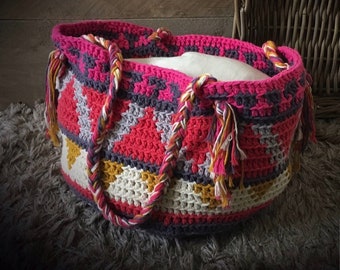 Crochet Bag 'Native' round model, 22 cm high / 33 cm diameter 100% cotton