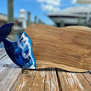 Whale Shaped Teak and Resin Cheese/Cutting Board FS111 image 1