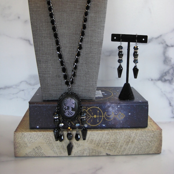 Camée squelette violet - Ensemble camée squelette - Collier camée velours noir - Victorien - Renaissance - Gothique - Steampunk - Cadeaux pour femmes