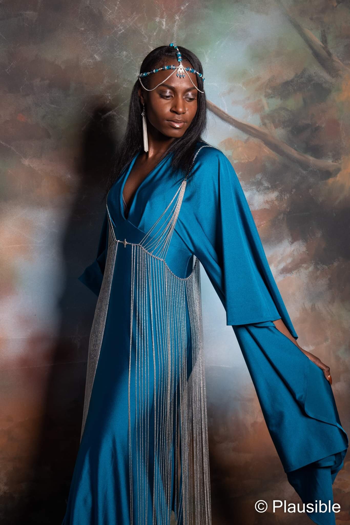 princess irulan metal dress Help with cutting/sewing/crafting cutouts into Princess Irulan chainmail knit dress : r/CosplayHelp