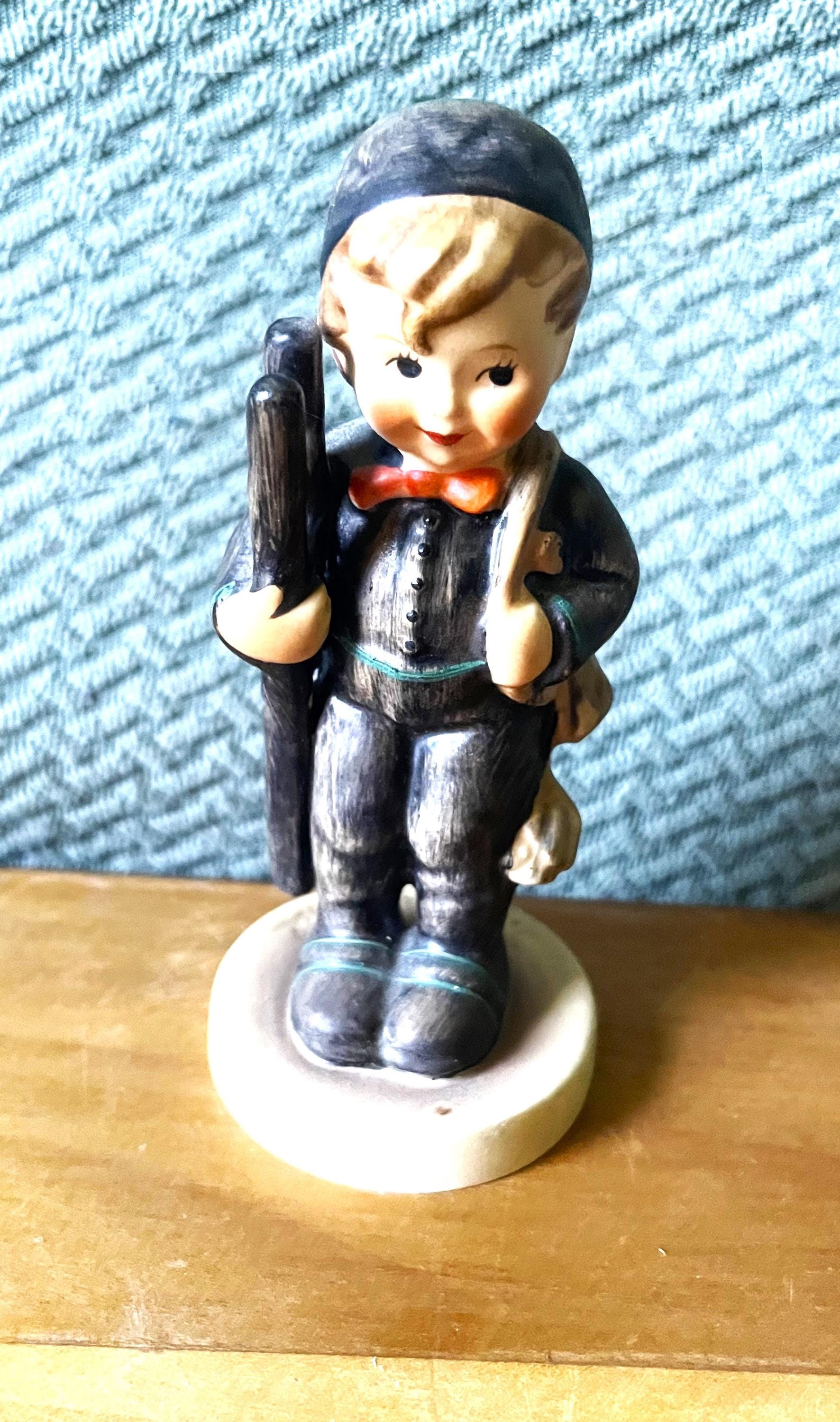 Rare Vintage Gobel Hummel Chimney Sweep Boy 12 2/0 TMK-3 W Germany