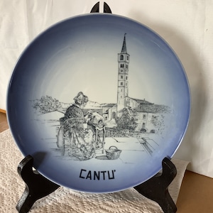 Vintage Bing & Grondahl Copenhagen Porcelain Plates  &quot;Cantu&#39; &quot;    Rare