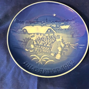 1982 &quot;Christmas Tree&quot; Jule After Porcelain Collector Plate by Bing & Grodahl