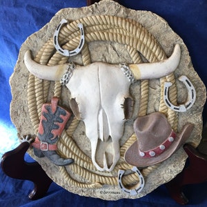 Vintage Western Steer Cow Skull Horseshoes Rope Stepping Stone / Wall Plaque Decor