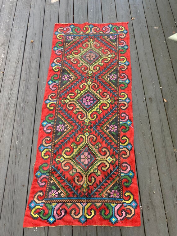 Ukrainian Vintage Rug Hand Embroidered Traditional Decor Ukrainian Vintage Rug Hand Embroidered Traditional Decor