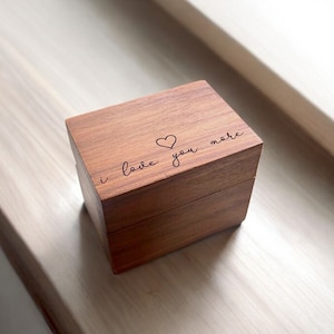 I Love You More Lasergegraveerde houten ringdoos, walnoothout, voorstel verloving bruiloft opslag Womens heren ringdoos huwelijksceremonie cadeau