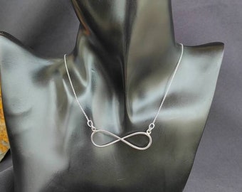 Collar Infinito de Plata de Ley / Collar Infinito en Plata 925