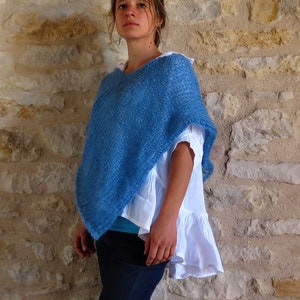 ponchos chauffes épaules-laine mohair produite et tricotée en Bourgogne, couleurs au choix poncho urbainLa Fée Mohair image 1