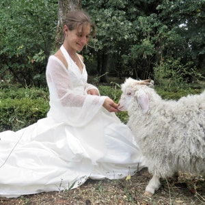 grande étole mariage laine mohair produite et tricotée made in Bourgogne, étole fine La Fée Mohair image 1