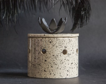Ceramic Garlic Keeper Storage Jar Pottery Handmade: Beige with Black Flower Kitchen Gift