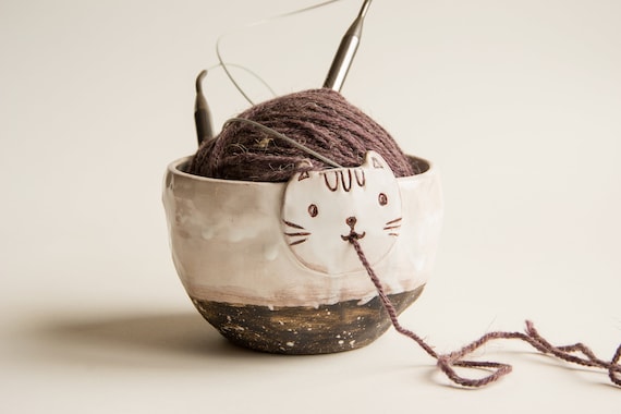 Yarn Bowl Cat Yarn Holder Pottery Cute Handmade Gifts for Knitters  Crocheters Grandma Christmas Gift Knitting Supplies Accessories 