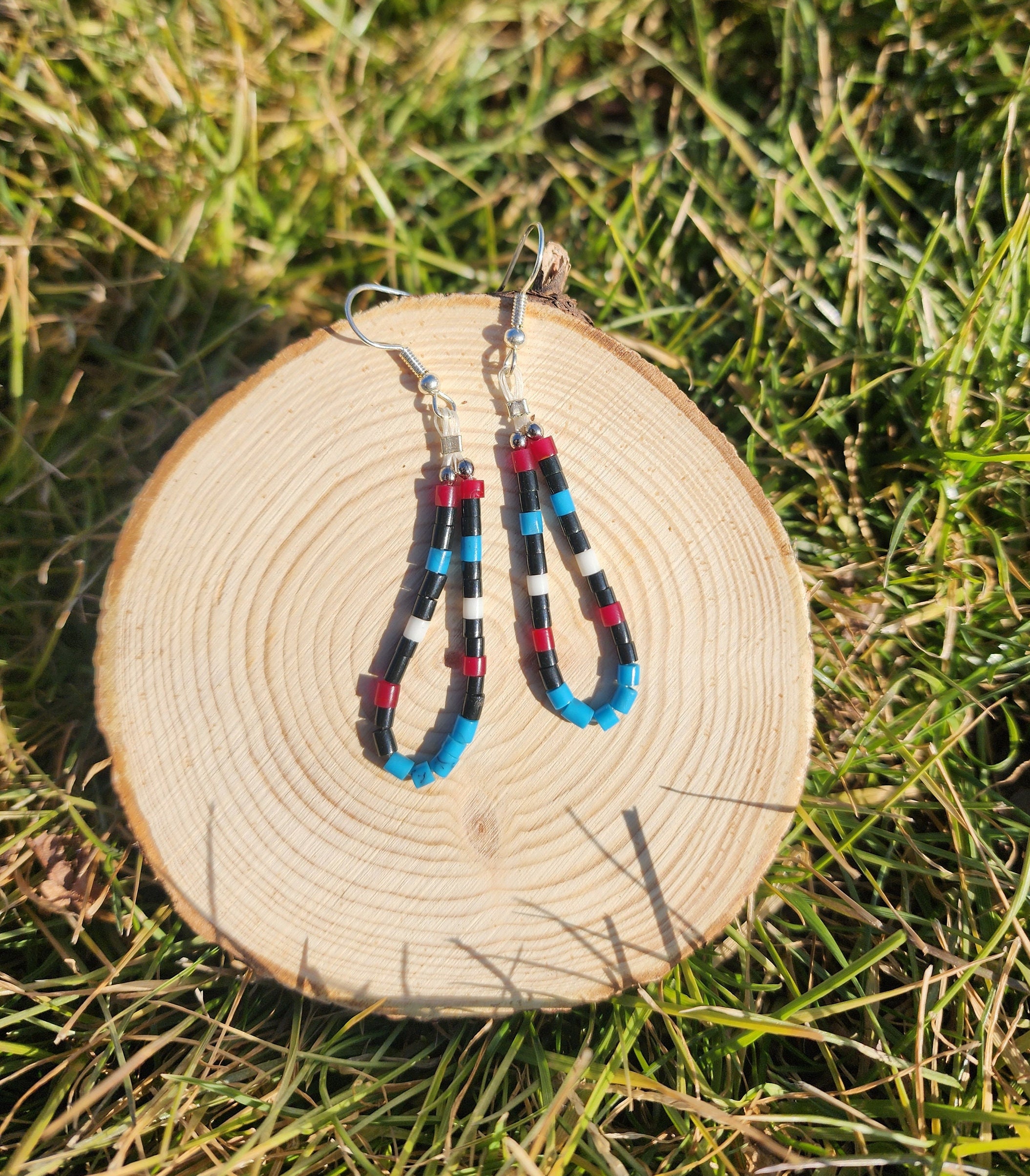 Navajo Beaded Basket Design | Beading jewelery, Seed bead patterns, Beadwork  patterns
