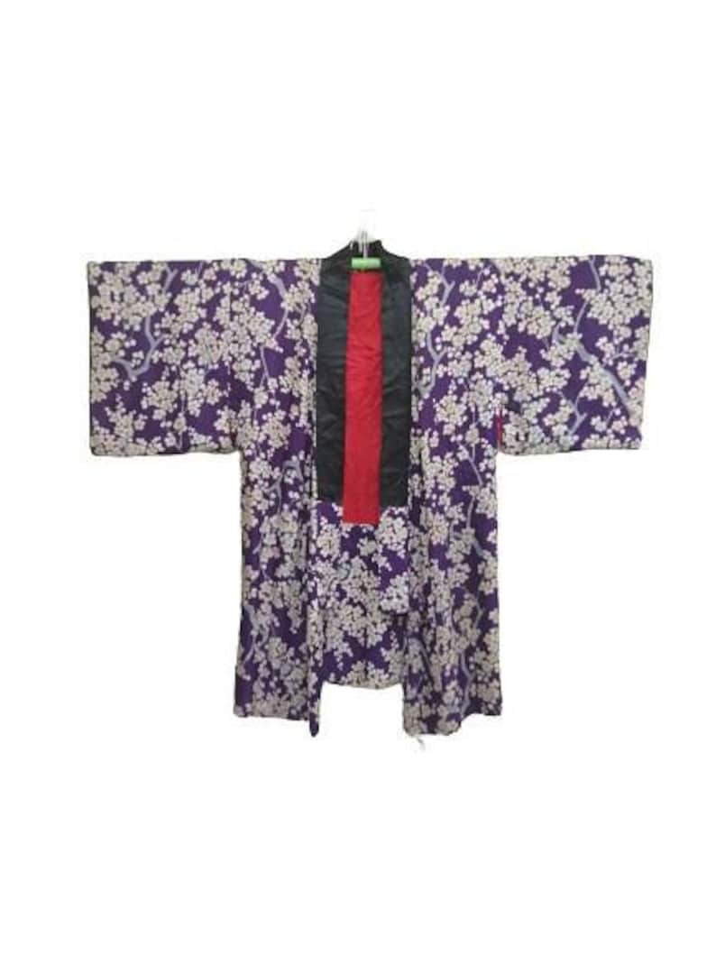 FREE SHIPPING! Vintage Kimono Haori Yukata Japanese Traditional Flower Motif Nice design in Purple Colour
