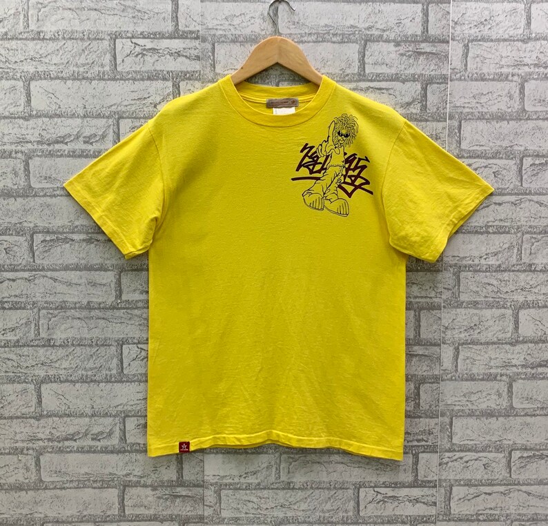 RARE!!! Vintage 90s 291295=Homme shops T-shirts