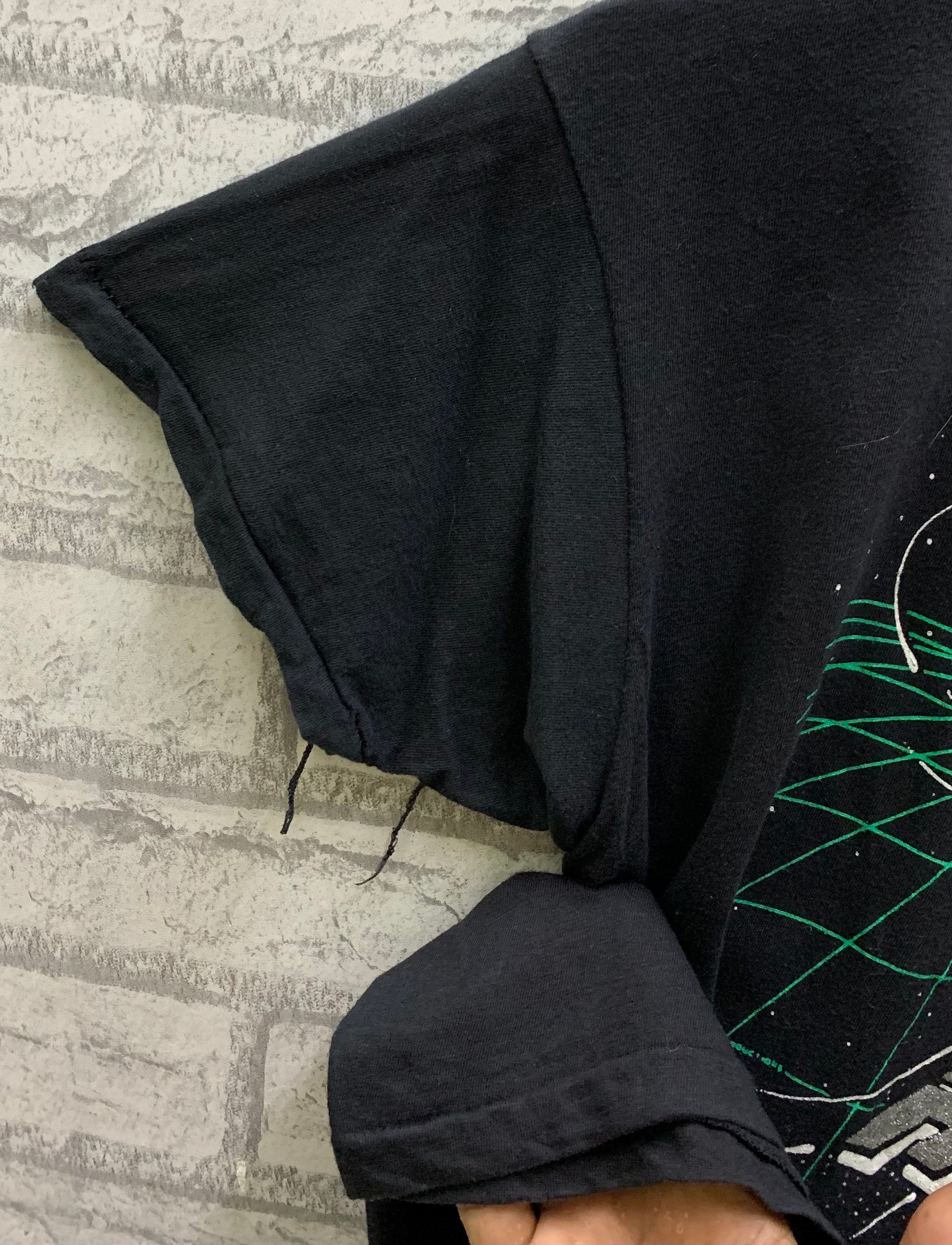 Vintage the Black Hole American Science Fiction Film T-shirts - Etsy