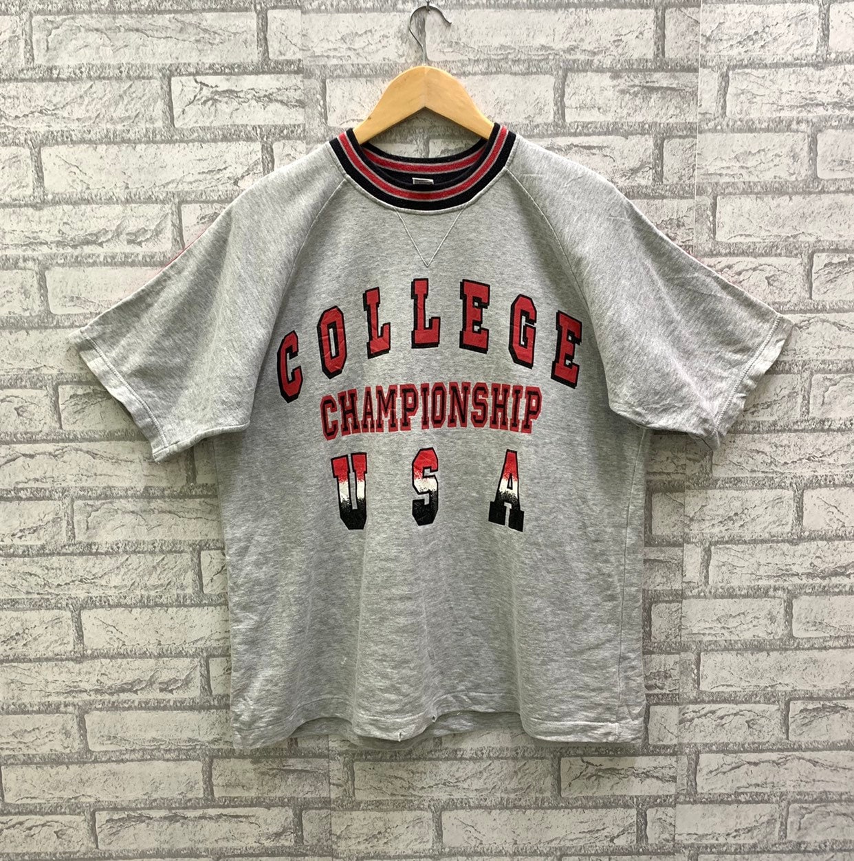 Vintage College Championship Usa T-shirts NCAA Sports