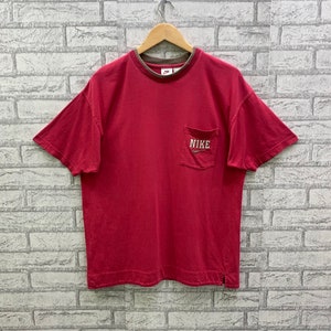 Vintage 90s Nike Swoosh Embroidery Logo Single Pocket Double Stitch T-shirts