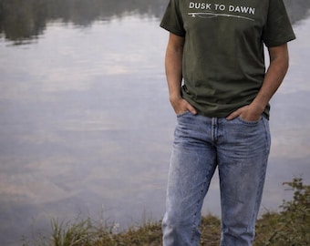 Minimalist Fishing T-Shirt  Dusk to Dawn Carp Angler