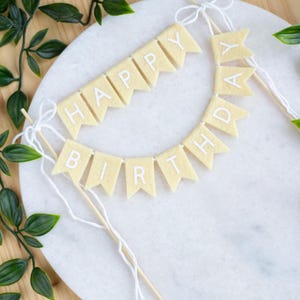 Personalized Bunting Cake Topper - Custom Name Flag Cake Banner in Various Colors for Birthday, Graduation, Wedding, Anniversary, Engagement