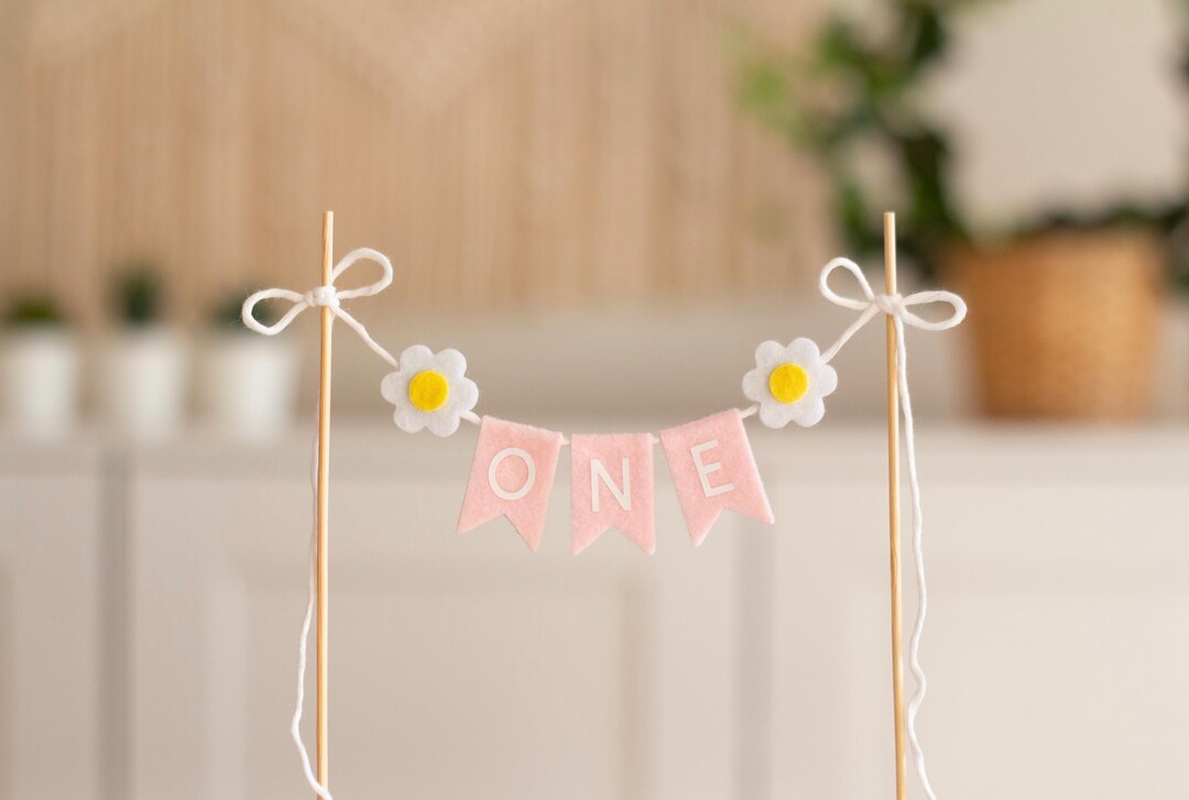 Felt Daisy Floral Cake Topper For 1st Birthday - ONE Year Cake Smash Decor, With Bamboo Sticks - View #9