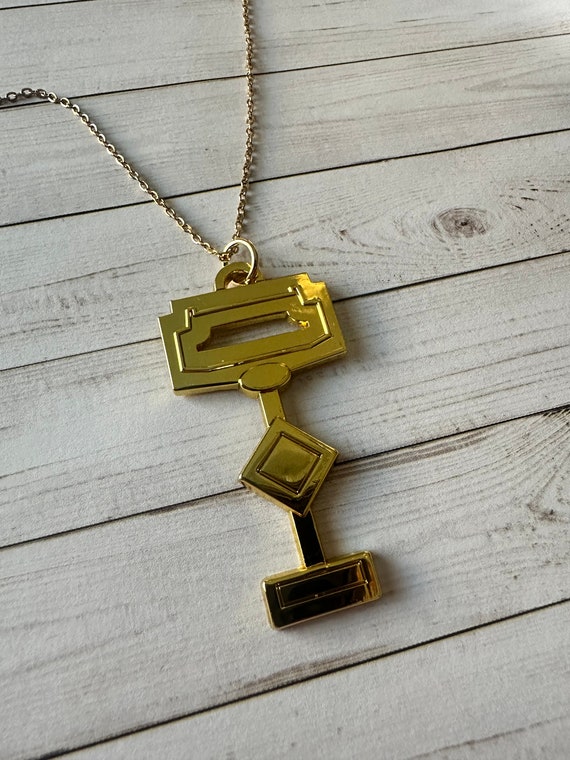 KEY NECKLACE 