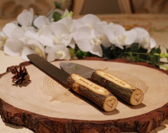Set di coltelli e posate rustici per torte incisi e personalizzati per matrimoni