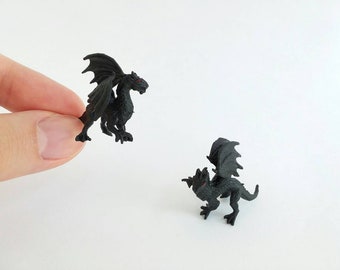 small dragon figure