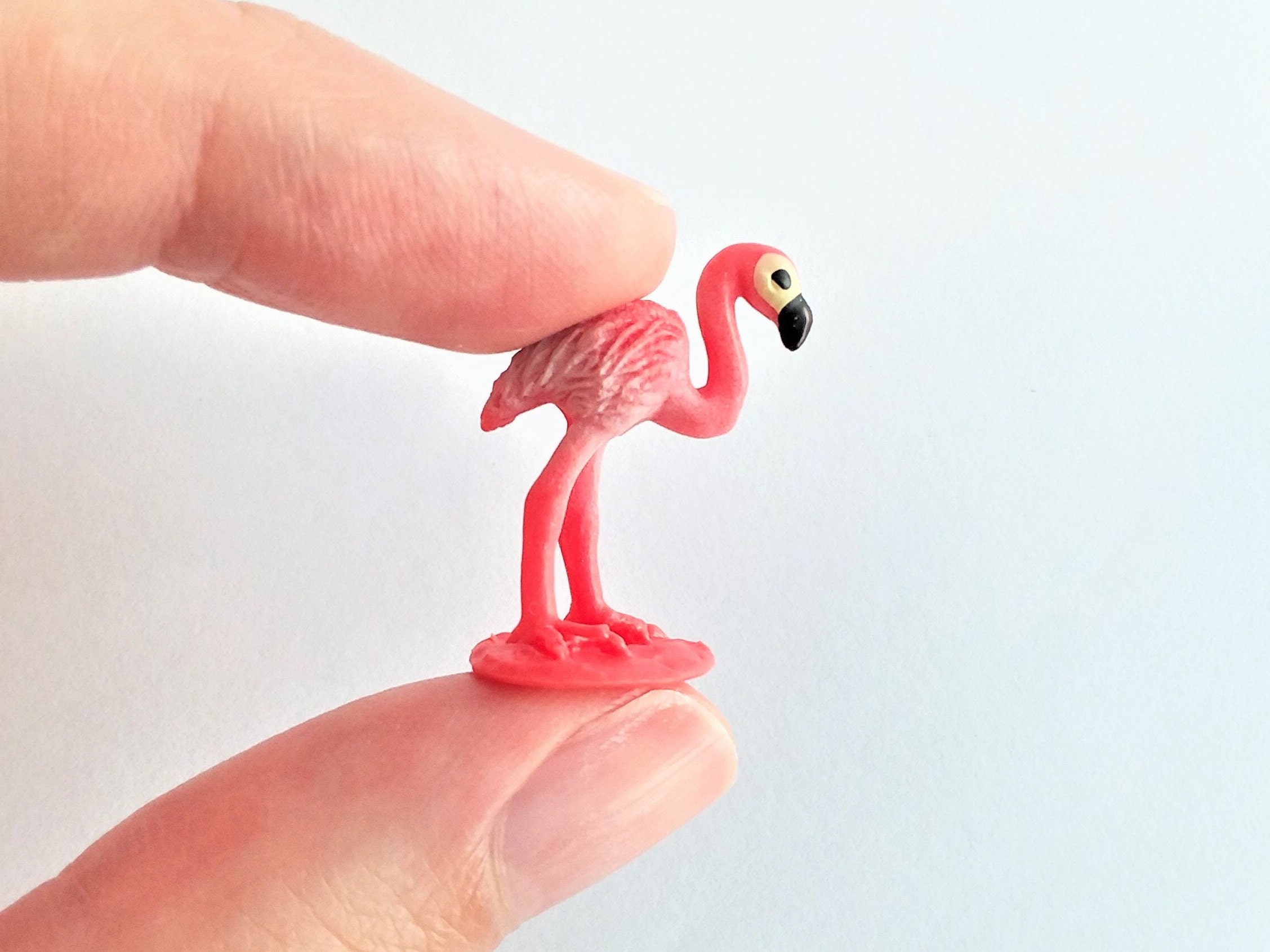 Flamingo Figurines Animal Statues Resin Glasses Stand Creative Sunglasses  Holder Container Desktop Home Decor Birthday Gifts