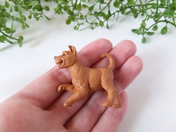 miniature dog figurines plastic