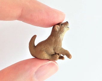 Petite figurine de louveteau - Animal en plastique souple pour jardin féerique, diorama ou terrarium - chiot chien sauvage miniature réaliste - mini chiot jouet