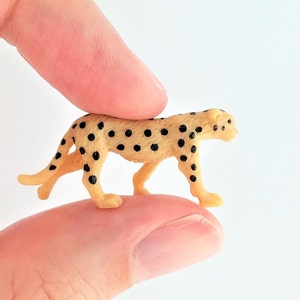 Tiny Cheetah Figurine - Soft Plastic Animal for Fairy Garden, Diorama, or Terrarium - Realistic Miniature Safari Wildlife Figure - Mini Toy