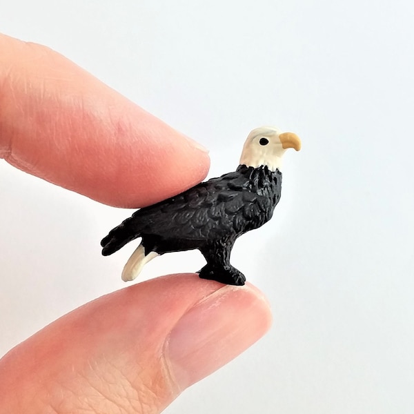 Tiny Bald Eagle Figurine - Soft Plastic Bird for Fairy Garden, Diorama, or Terrarium - Realistic Miniature Wildlife - Mini Wild Raptor Toy