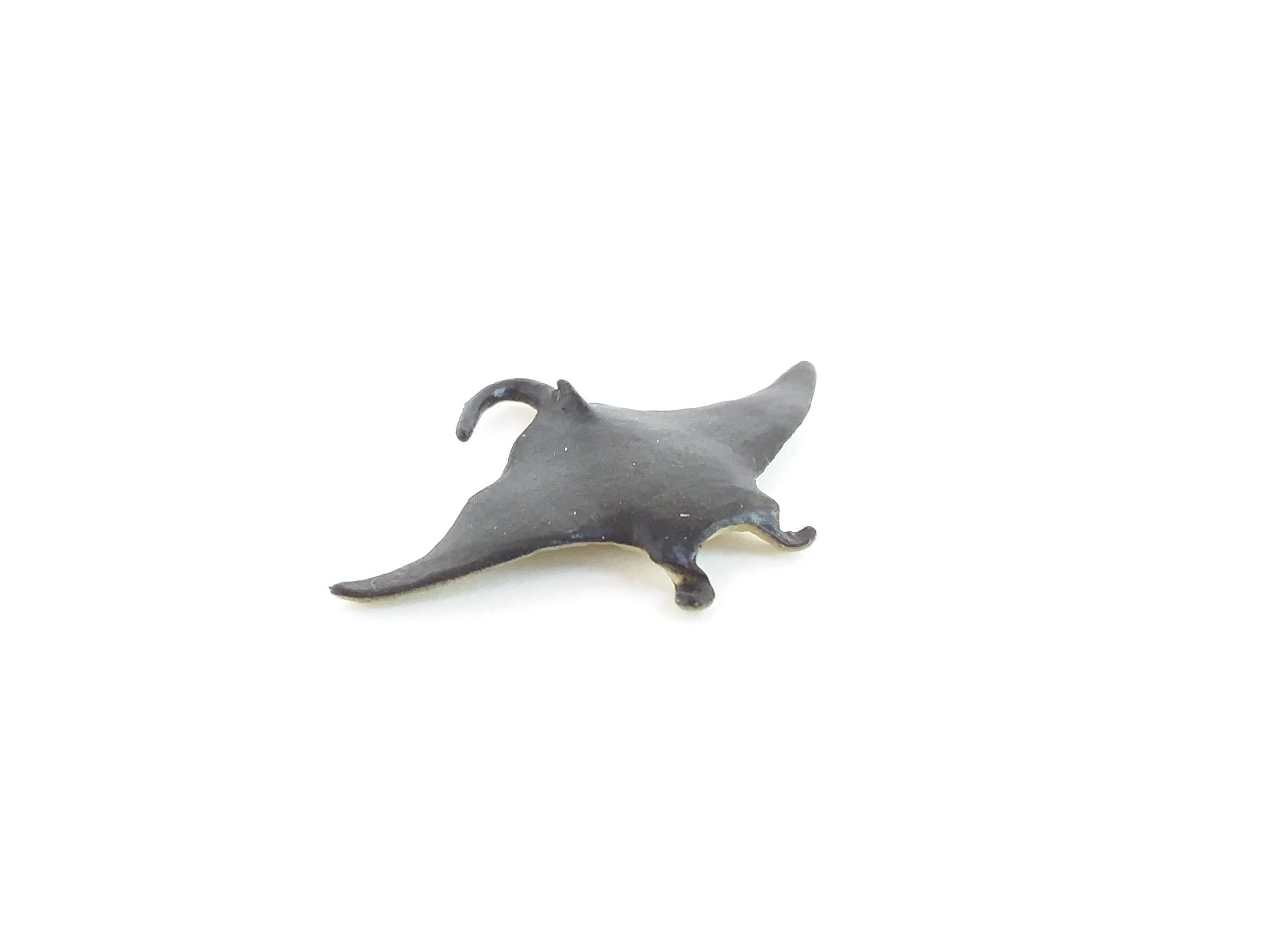 60pcs Mini Figurines Stingaree, 6 Couleurs Mini Raie Manta En