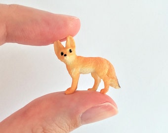 Tiny Fennec Fox Figurine - Soft Plastic Animal for Fairy Garden, Diorama, or Terrarium - Realistic Miniature - Mini Wild Desert Dog Figure