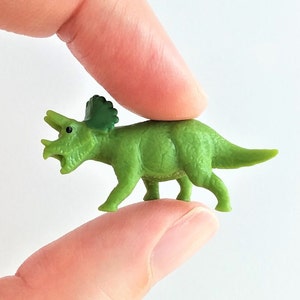 Tiny Triceratops Figurine - Soft Plastic Dinosaur for Fairy Garden, Diorama, or Terrarium - Realistic Miniature Dino - Mini Toy Figure