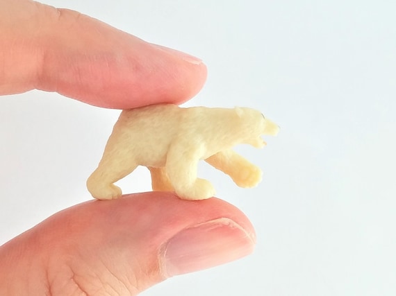 Petite figurine dours polaire Animal en plastique souple pour