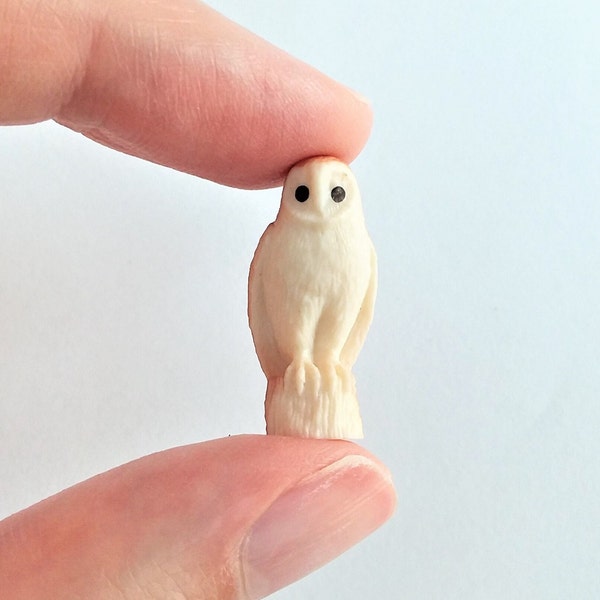 Tiny Barn Owl Figurine - Soft Plastic Bird for Fairy Garden, Diorama, or Terrarium - Realistic Miniature Figure - Wild Woodland Toy Animal