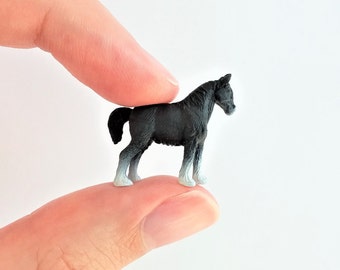 Tiny Black Horse Figurine - Soft Plastic Animal for Fairy Garden, Diorama, or Terrarium - Realistic Miniature Figure - Country Farm Stallion