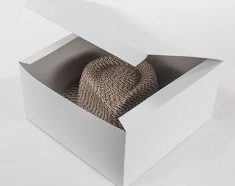 White paper square hat box | HB5183
