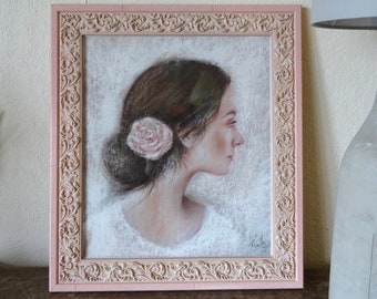 Pastel encadré femme de profil " Rose " fleur romantique cadre rose poudre Lady Clare