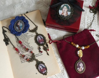 Bijoux illustrés de mes peintures broches colliers fait main camés boite à bijoux